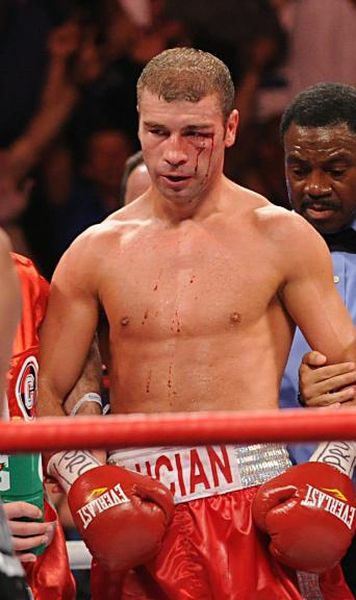 VIDEO  Lucian Bute a fost demolat de Carl Froch: KO tehnic in repriza a 5-a