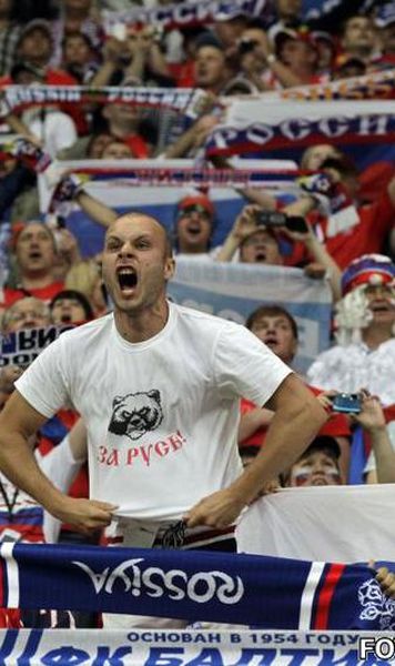 VIDEO UEFA deschide o procedura disciplinara impotriva Rusiei, din cauza fanilor