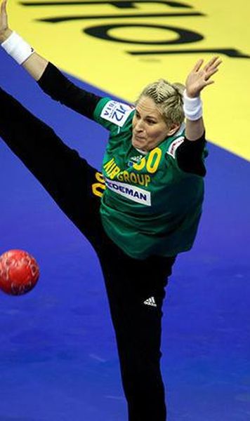 CE Handbal (f): Romania - Spania 22-20/ Tresarire de orgoliu - Paula Ungureanu, ce jucatoare!