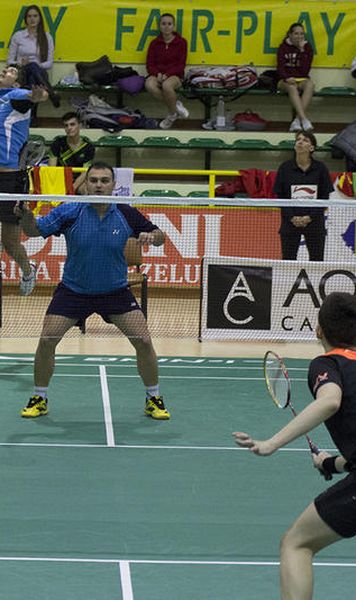 GALERIE FOTO Badminton  Rezultate Turneului Campionilor Li-Ling Chiajna 2013