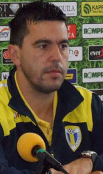 Cosmin Contra, dat afara de la Guangzhou R&F