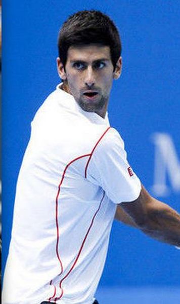 Tenis: Djokovic a castigat finala de la Beijing. Nadal, desi invins de Djokovic, ii ia locul acestuia ca lider mondial