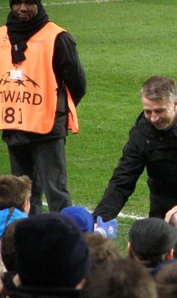 FOTOGALERIE Dan Petrescu, "eroul serii" pe Stamford Bridge -  A fost aplaudat la scena deschisa de intreg stadionul