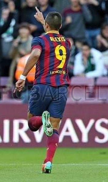 VIDEO Barcelona - Elche 4-0/ Tripla Alexis Sanchez