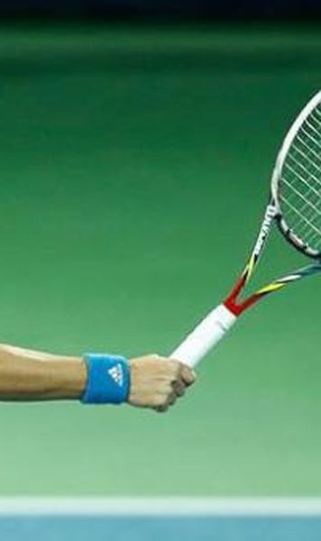 WTA Dubai: Caroline Wozniacki - Sorana Carstea  6-1, 6-2