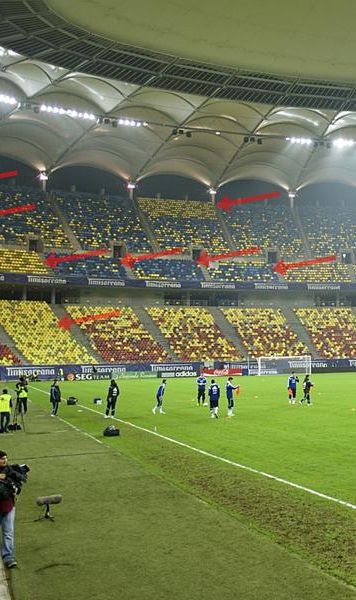 FOTO NO COMMENT  Au stricat mozaicul de pe Arena Nationala: Scaunele colorate de la o peluza au fost schimbate in bataie de joc