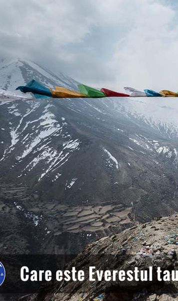 FOTOGALERIE Cei trei romani care vor sa urce pe Everest au trecut de 6.000 de metri altitudine si isi continua parcursul