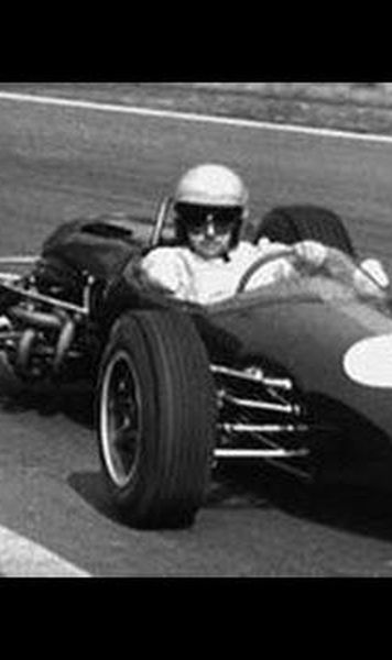 VIDEO Formula 1 Jack Brabham, singurul pilot care a castigat titlul cu o masina care sa ii poarte numele. Povestea triplului campion mondial, pilot si sef de echipa