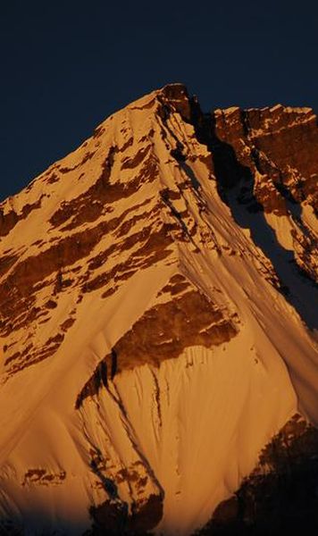Apa Sherpa, omul care a urcat de 21 de ori pe Everest: Muntele este mult mai periculos decat in trecut, zapada e mult mai putina, riscurile de accident sunt mai mari