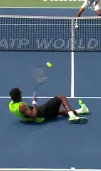 VIDEO Gael Monfils, omul spectacol - Francezul a oferit momente unice contra lui Novak Djokovic