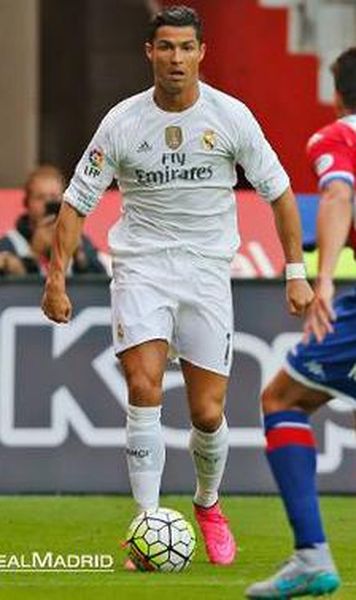 VIDEO Primera Division (etapa I): Real Madrid, start fals (0-0 cu Gijon); Barcelona, salvata de Suarez