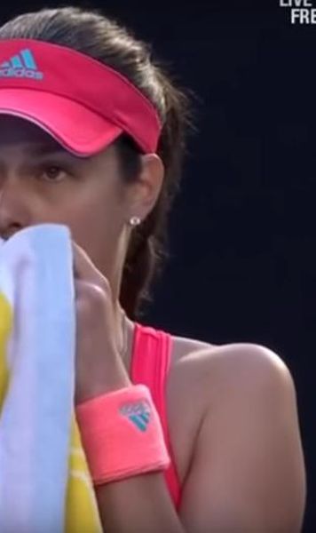 VIDEO Socrul lui Andy Murray, antrenorul Anei Ivanovic, s-a prabusit in timp ce jucatoarea din Serbia o infrunta pe Madison Keys