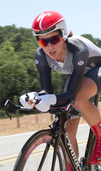 Ciclism: Evelyn Stevens (SUA), nou record mondial al orei - 47,980 km