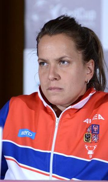 Barbora Strycova despre Sharapova: "Nu cred ca are vreo prietena in circuit. Vreau si eu sa joc miercuri la Stuttgart, ca ea"