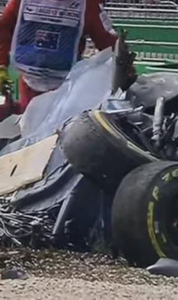 ​VIDEO Fibra zylon i-a salvat viata lui Fernando Alonso - Ibericul a scapat incredibil dintr-un accident grav