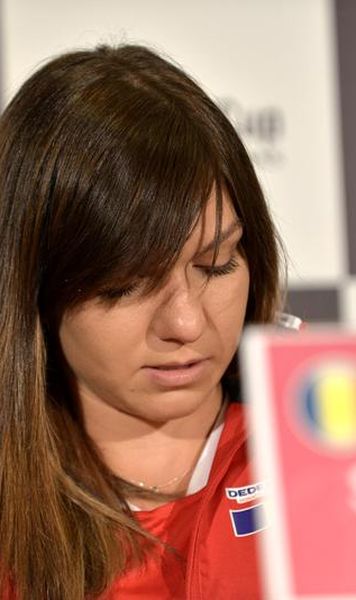 Simona Halep, dupa victoria cu Karin Knapp: "Adversara mea a fost si accidentata o perioada. Totusi, cred ca am facut un meci bun"