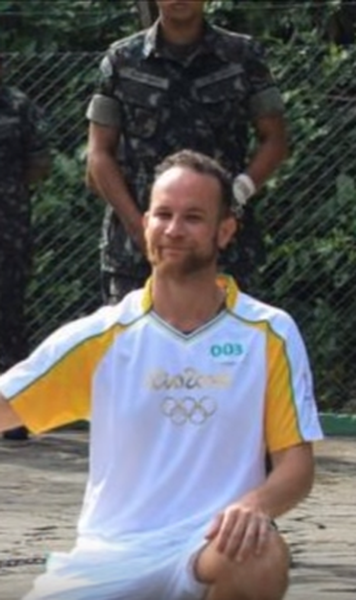 Un jaguar adus la o ceremonie a tortei olimpice a fost ucis dupa ce a scapat din lant