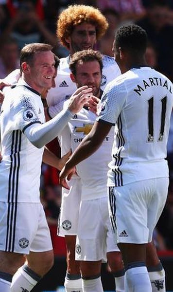 VIDEO Bournemouth - Manchester United 1-3/ Victorie pentru Mourinho la debutul in campionat pe banca lui United