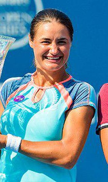 Monica Niculescu si Sania Mirza au castigat proba de dublu de la New Haven