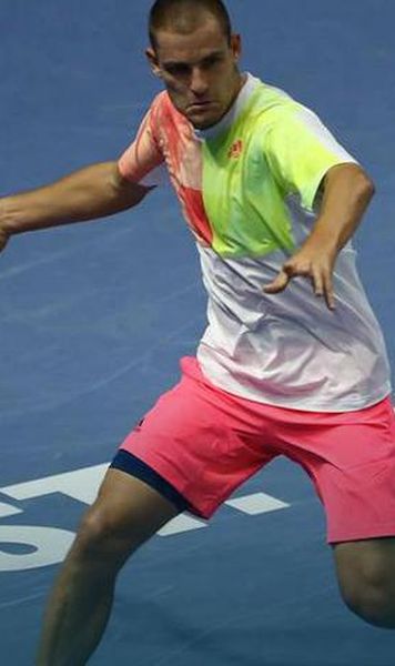 ​ATP Sankt Petersburg: Milos Raonic, eliminat in optimi