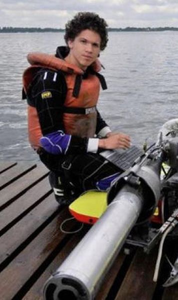 Massimo Rossi, campion mondial in cursele de barci de mare viteza, a murit intr-un accident din timpul unei curse