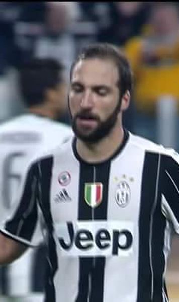 VIDEO Juventus - Napoli 2-1/ Higuain a facut diferenta; Chiriches, integralist la oaspeti