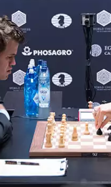 Sah, titlul mondial: Serghei Kariakin a spart gheata - Victorie impotriva lui Magnus Carlsen