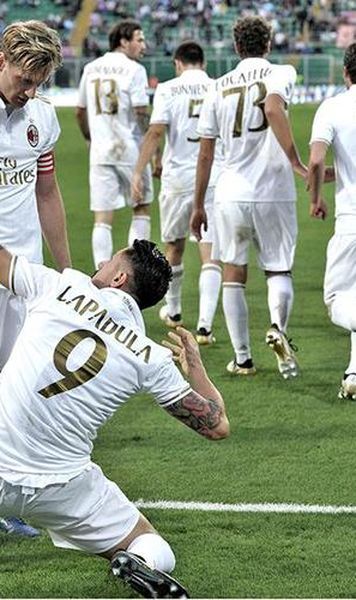 VIDEO Palermo - AC Milan 1-2/ Lapadula a adus victoria oaspetilor; Juventus s-a impus cu 2-1 pe terenul lui Chievo