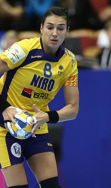 CE Handbal (f): Romania vs Danemarca (de la 19:30)/ A fi sau a nu fi in semifinale