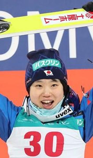 Sarituri cu schiurile: Sara Takanashi a castigat Cupa Mondiala pentru a patra oara