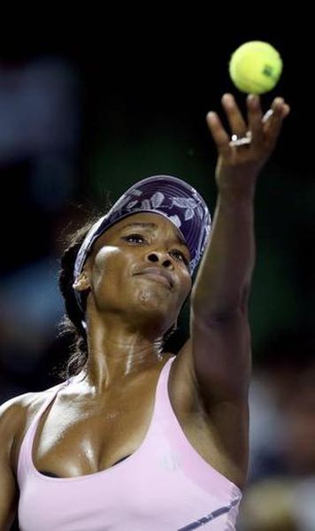 VIDEO WTA Miami: Angelique Kerber, eliminata de Venus Williams in sferturi - Americanca a reusit lovitura zilei