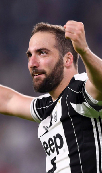 ​VIDEO Juventus - Chievo 2-0/ Dubla lui Gonzalo Higuain