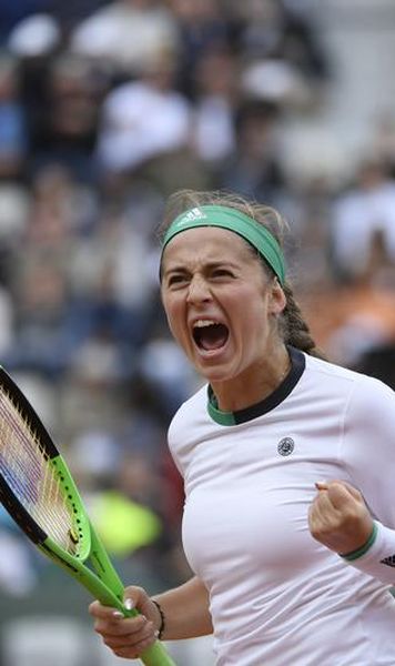 WTA Cincinnati: Eliminari premature pentru Jelena Ostapenko si Agnieszka Radwanska