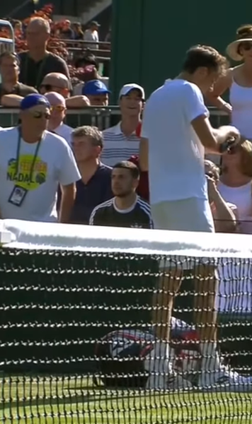 VIDEO Wimbledon: Rusul Daniil Medvedev a aruncat cu monede inspre arbitrul Mariana Alves