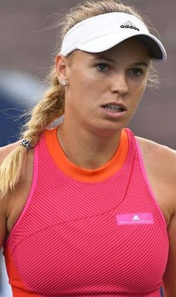 ​Turneul Campioanelor: Caroline Wozniacki, victorie categorica cu Elina Svitolina (6-2, 6-0)