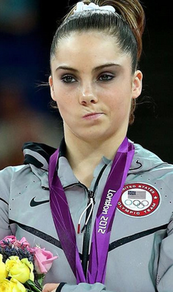 Gimnasta McKayla Maroney sustine ca a fost abuzata sexual de medicul Larry Nassar inca de la 13 ani