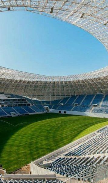 ​​FOTOGALERIE Compania Nationala de Investitii a finalizat lucrarile la 
Stadionul din Craiova. Arena are peste 30.000 de locuri si a costat 240 
milioane lei