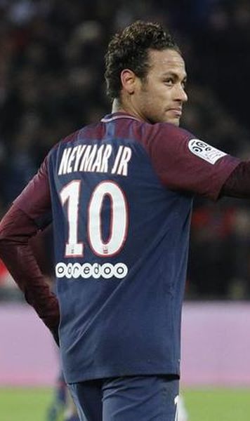 Neymar a pus capăt speculațiilor legate de un eventual transfer: "Rămân la Paris, am contract"