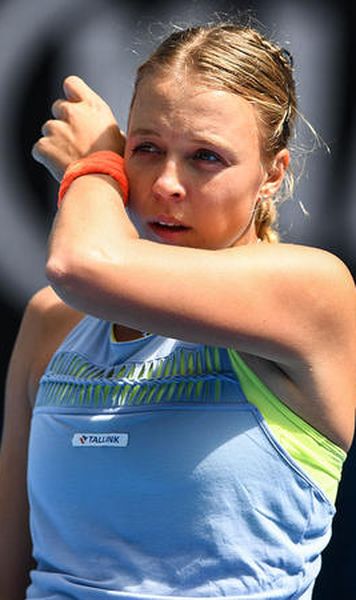 Cum a motivat Anett Kontaveit înfrângerea drastică suferită în fața Simonei Halep