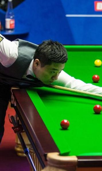 CM Snooker: Ding Junhui și Judd Trump s-au calificat în sferturi