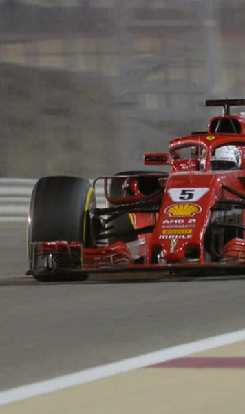 VIDEO Formula 1: Sebastian Vettel a câștigat Marele Premiu din Bahrain - Raikkonen, nevoit să abandoneze după ce a lovit un mecanic