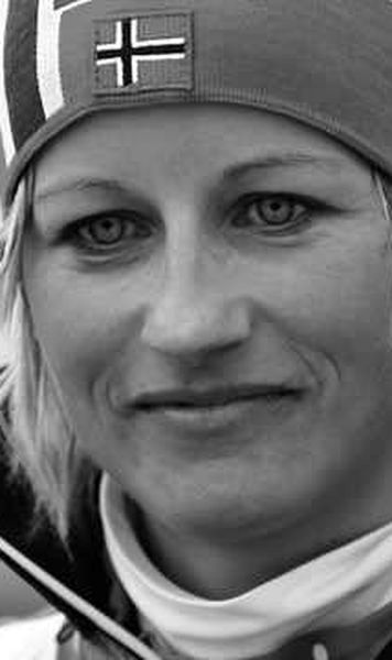 Norvegianca Vibeke Skofterud (38 de ani), campioană olimpică la schi fond, a murit în urma unui accident de skijet