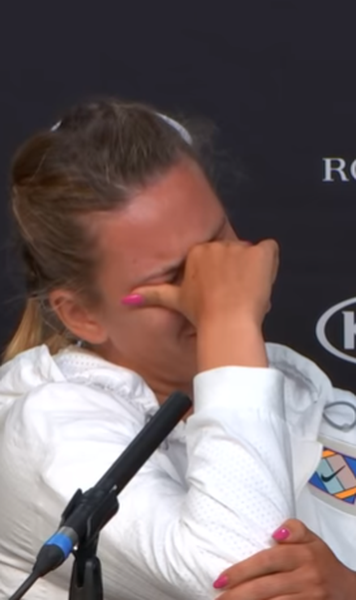 ​VIDEO Imagini emoționante - Victoria Azarenka, în lacrimi după ce a părăsit AO: "Am trecut prin multe încercări în viaţa mea şi câteodată mă întreb de ce"