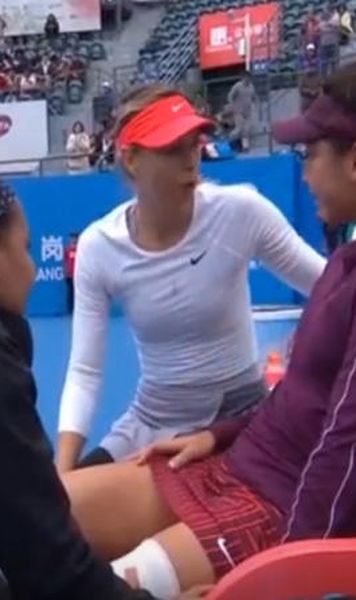 ​VIDEO Abandonul promițătoarei Xinyu Wang, surpriza evitată și gestul de mare campioană al Mariei Sharapova