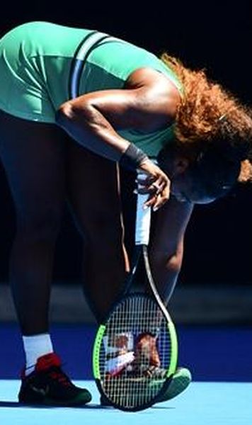 VIDEO Momentul în care Serena Williams se accidentează la gleznă - Conducea cu 5-1 în decisiv și avea minge de meci