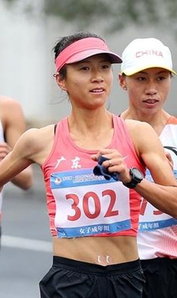 Liu Hong a stabilit un record mondial la 50 km marş