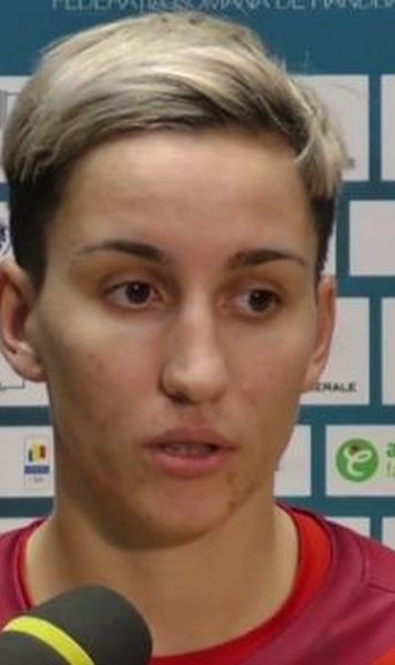 Handbal (f): Cristina Laslo, noua jucătoare a echipei Corona Braşov