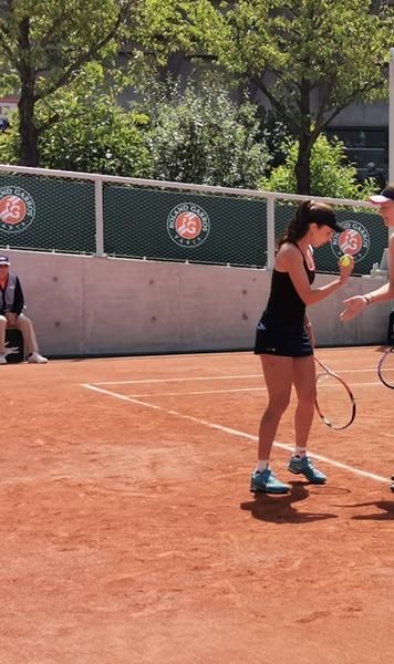 Irina Begu, Mihaela Buzărnescu, eliminarea la "mustață" și copilul răsfățat Jelena Ostapenko