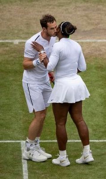 ​Wimbledon: Andy Murray și Serena Williams, învinși de principalii favoriți în optimile probei de dublu mixt