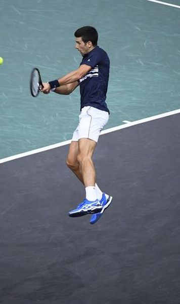 Paris Masters: Novak Djokovic, în sferturi - Duel cu Tsitsipas pentru semifinale